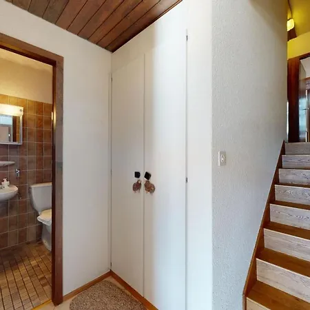 Lovely With A View - Accessible By Skis