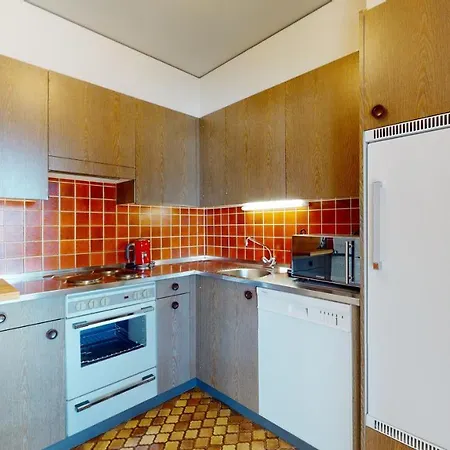 Lovely With A View - Accessible By Skis 아파트