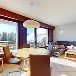 Lovely With A View - Accessible By Skis 아파트 *