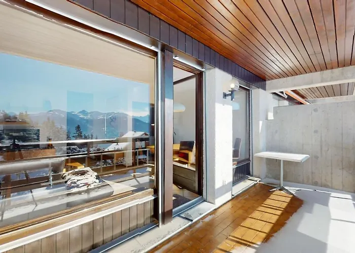 Lovely With A View - Accessible By Skis Crans-Montana